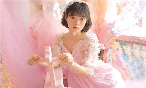 青铜峡供卵试管代怀生子多少钱？这一直是很多不孕不育家庭关注的话题。在中国，不孕不育的发生率越来越高，根据《中国不孕不育现状调研报告》显示，育龄夫妇的不孕不育率从20年前的3%增长至现在的12.5%-18.2%，患者人数高达6000万以上。在这样的背景下，许多家庭通过供卵试管来实现自己的生育梦想。那么，供卵试管代怀生子的费用到底是多少呢？